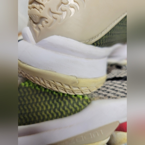 Nike LeBron Witness IV Basketball Shoes‎ String Bla - Picture 6 of 16